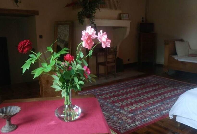 اتاق استاندارد, Moulin Madame