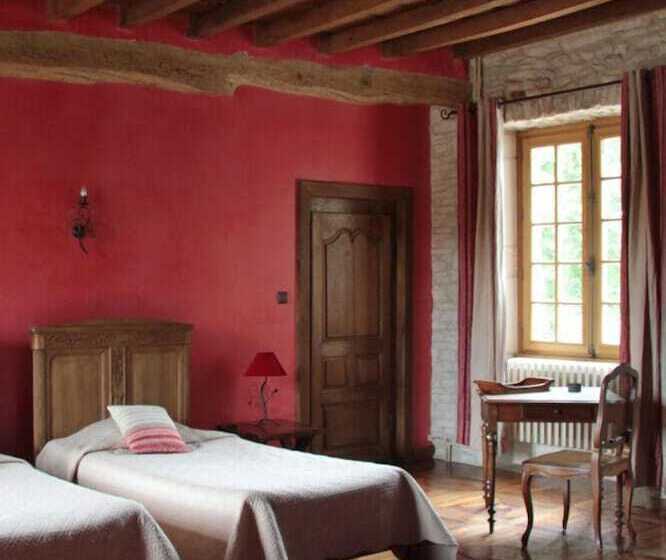 Номер Стандарт, Moulin Madame