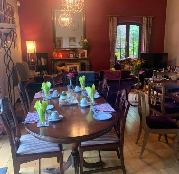 דירת חדר בקומת קרקע, Beech Lodge B&b