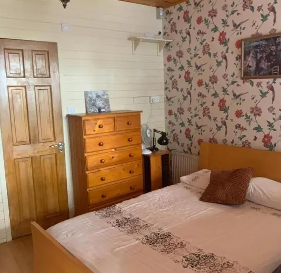 １階の１ベッドルームアパートメント, Beech Lodge B&b