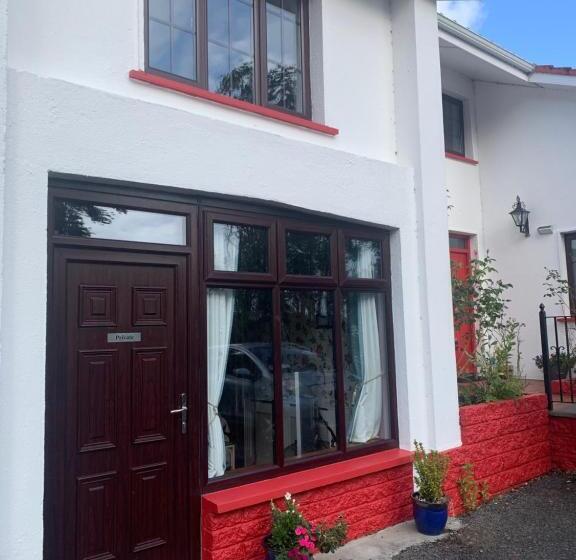 דירת חדר בקומת קרקע, Beech Lodge B&b