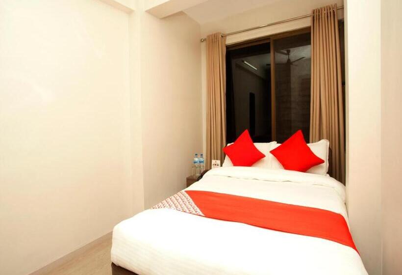 اتاق کلاسیک سه تخته, Himchuli By Oyo Rooms