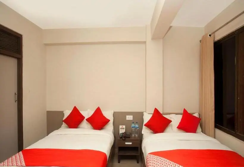 اتاق کلاسیک سه تخته, Himchuli By Oyo Rooms