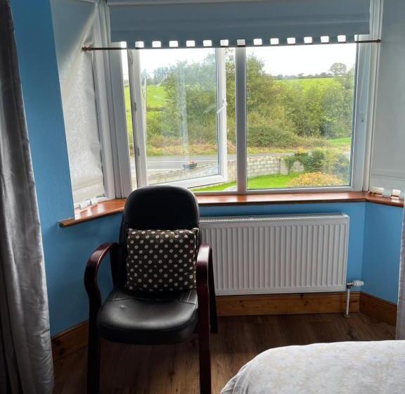 غرفة قياسية, Douglasha House V93rx64