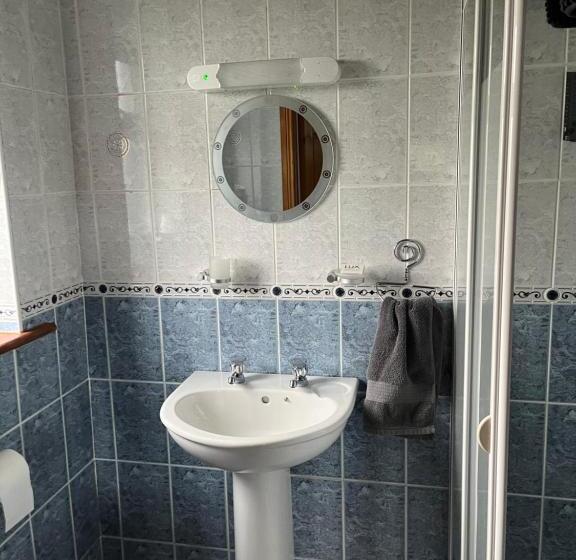 غرفة قياسية, Douglasha House V93rx64