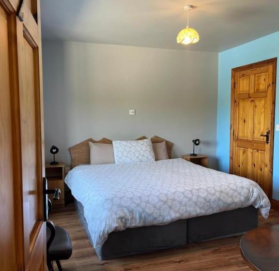 غرفة قياسية, Douglasha House V93rx64