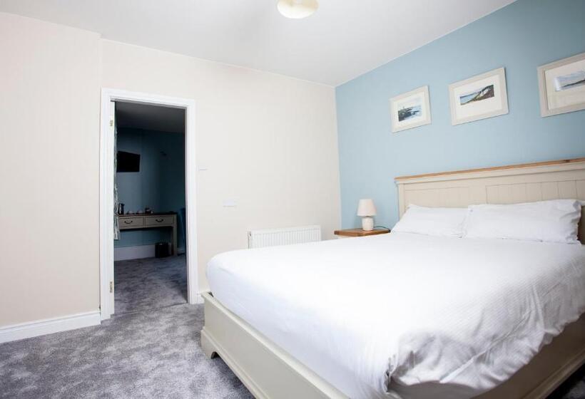 스위트, Fort Conan