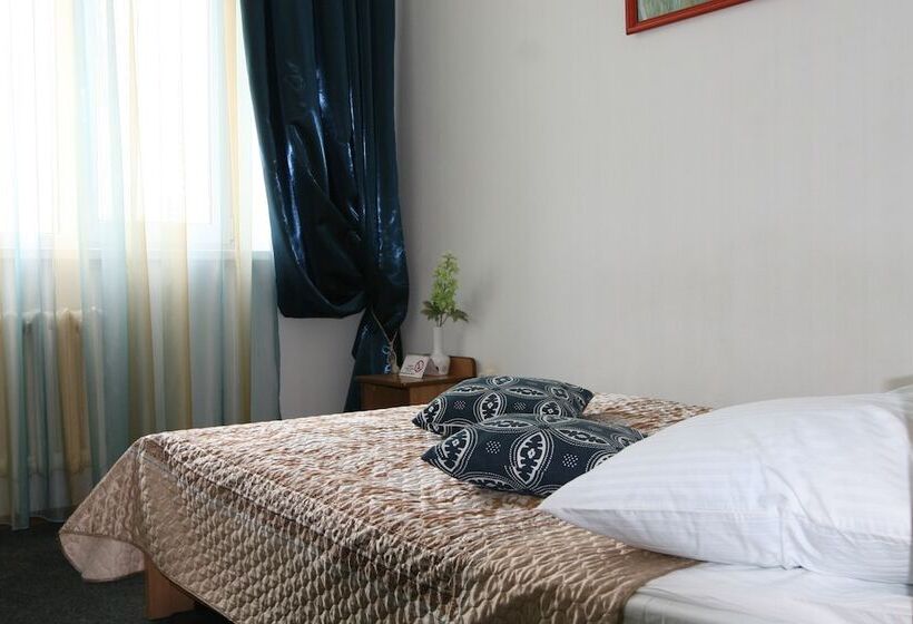 חדר קומפורט, Oktyabrskaya