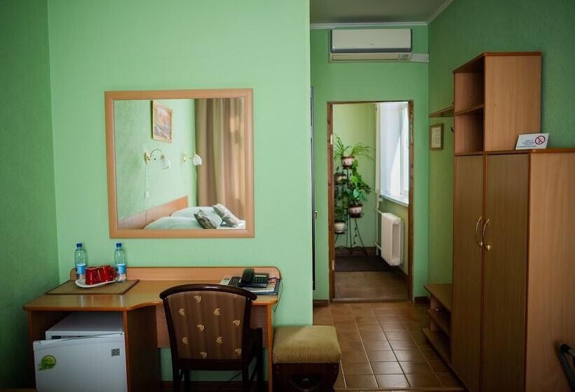 חדר קומפורט, Oktyabrskaya