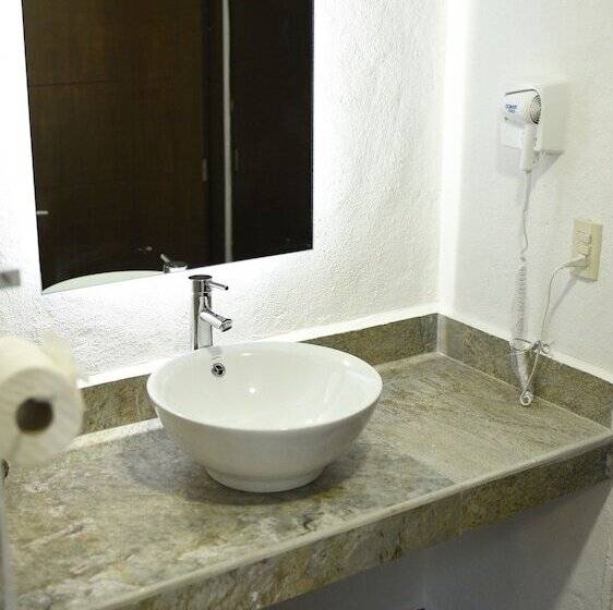 스위트, Petit Hotel Pilitas