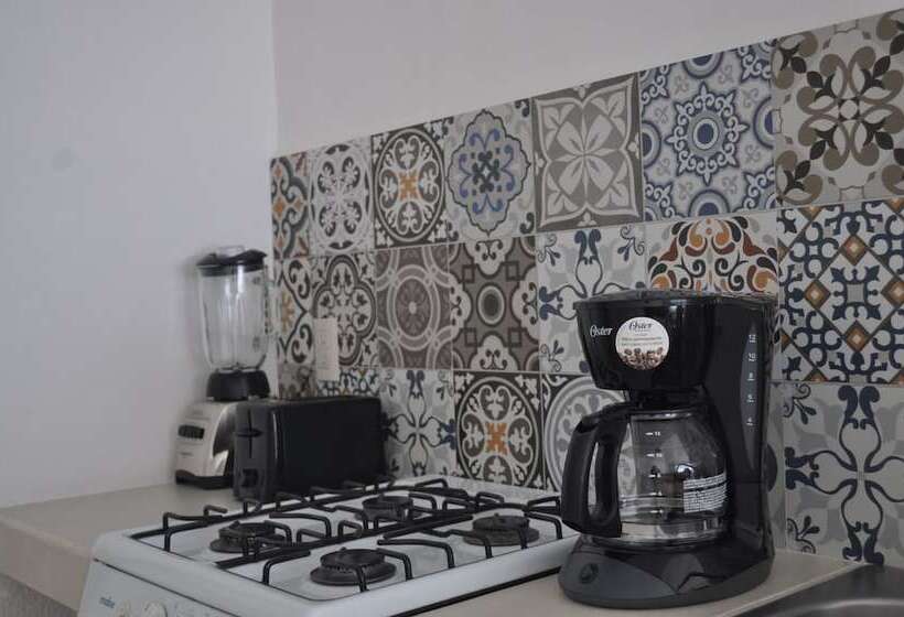 סוויטה, Petit Hotel Pilitas