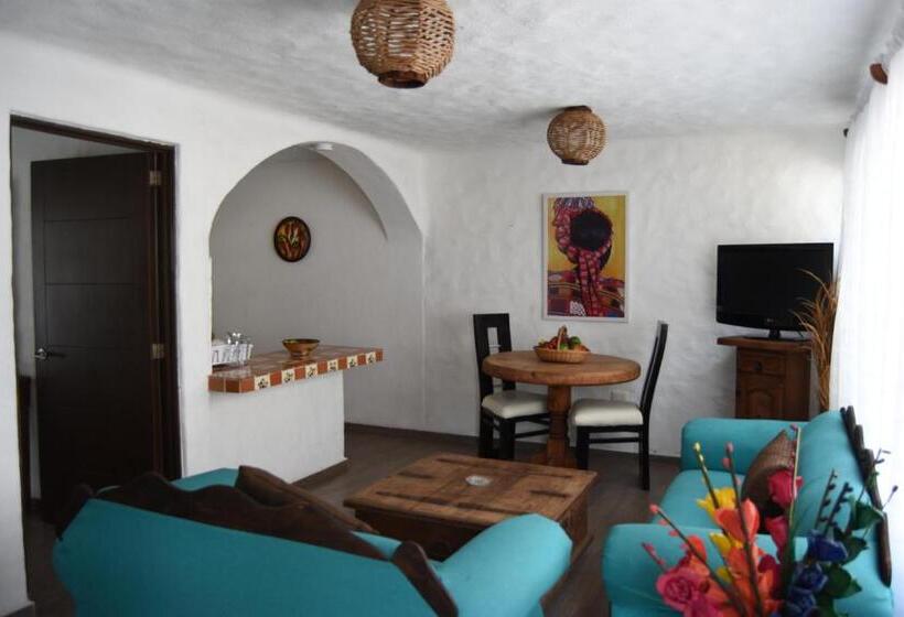 스위트, Petit Hotel Pilitas