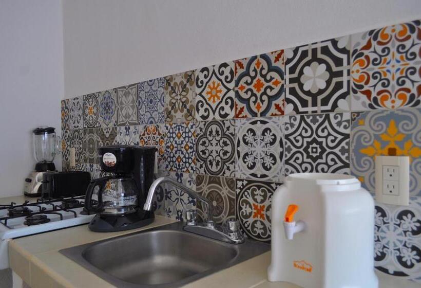 סוויטת פנטהאוז, Petit Hotel Pilitas
