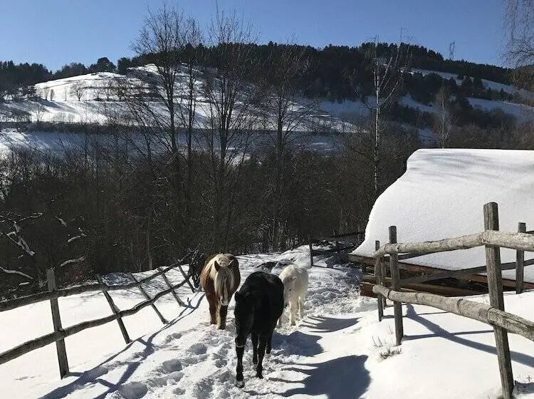 خانه 1 خوابه, La Grange D Hannah   Gîte & Chambre D’hôtes De Charme