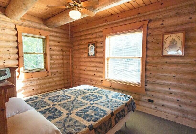 Хижина, Deer Ridge Resort