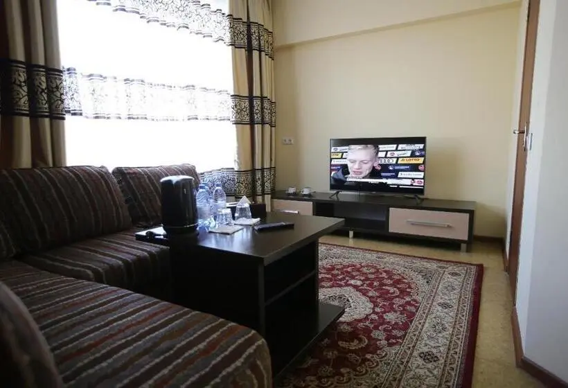 اتاق لوکس چهار تخته, Altai Business