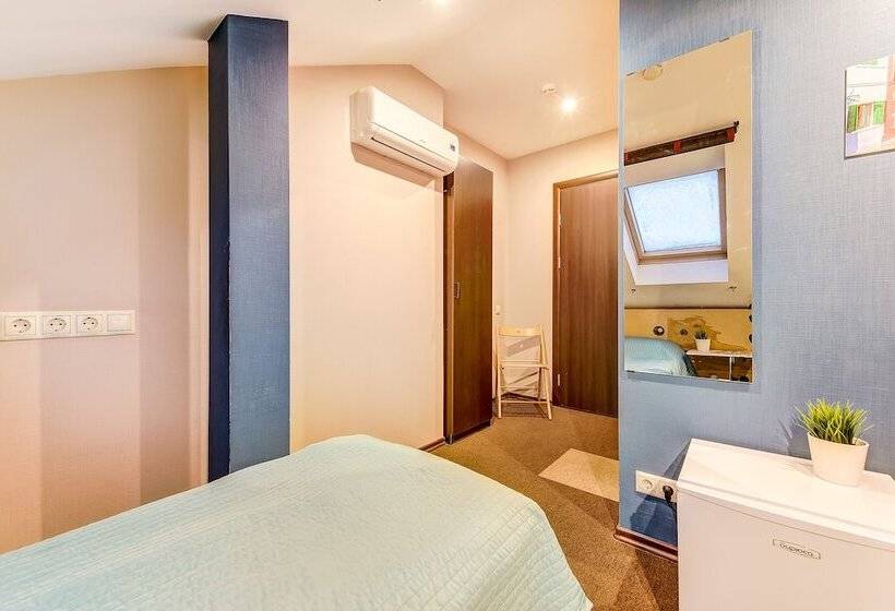 スタンダードシングルルーム, Neotel19