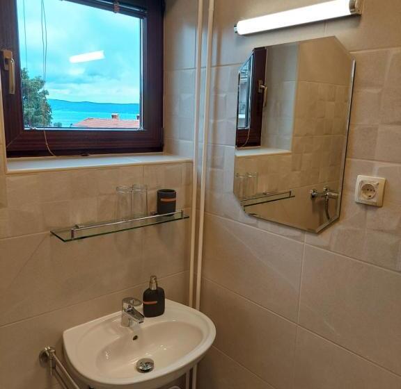 Triple Room Sea View, Pansion Klaudija