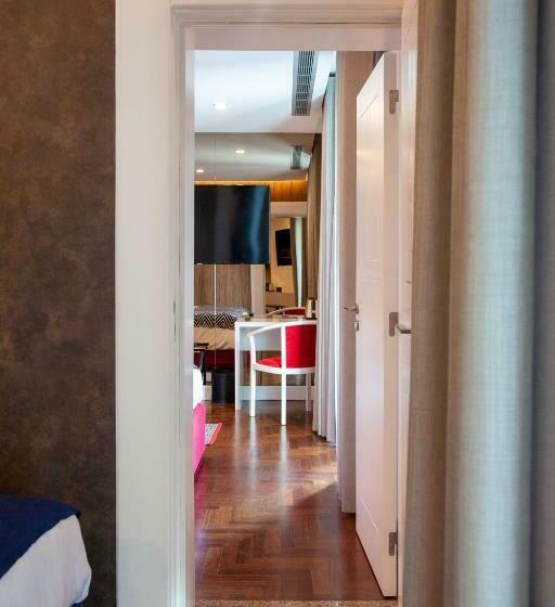 جناح مزود بتراس, Casa Das Carpas