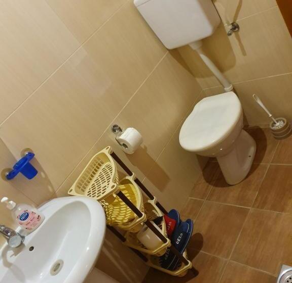 اتاق لوکس, Malgo