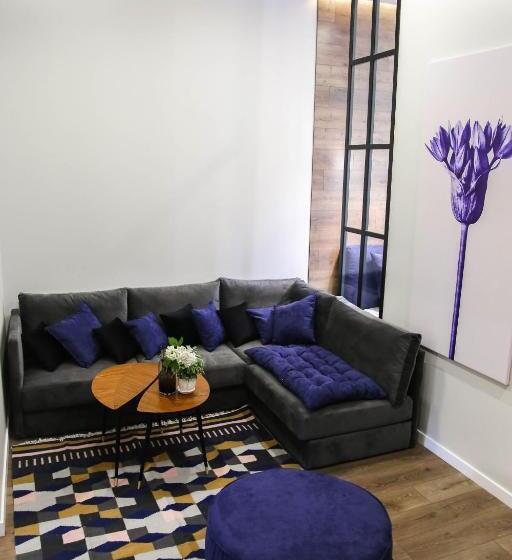 آپارتمان 1 خوابه, Apart Hotel на трояндовой