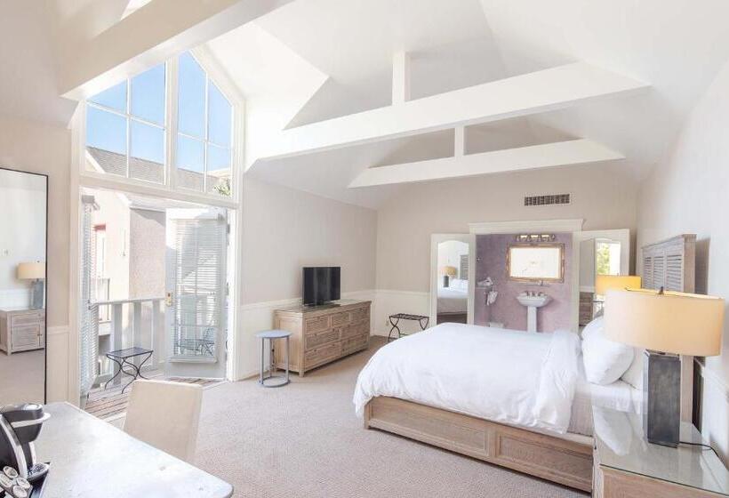 جناح جونيور, La Rose