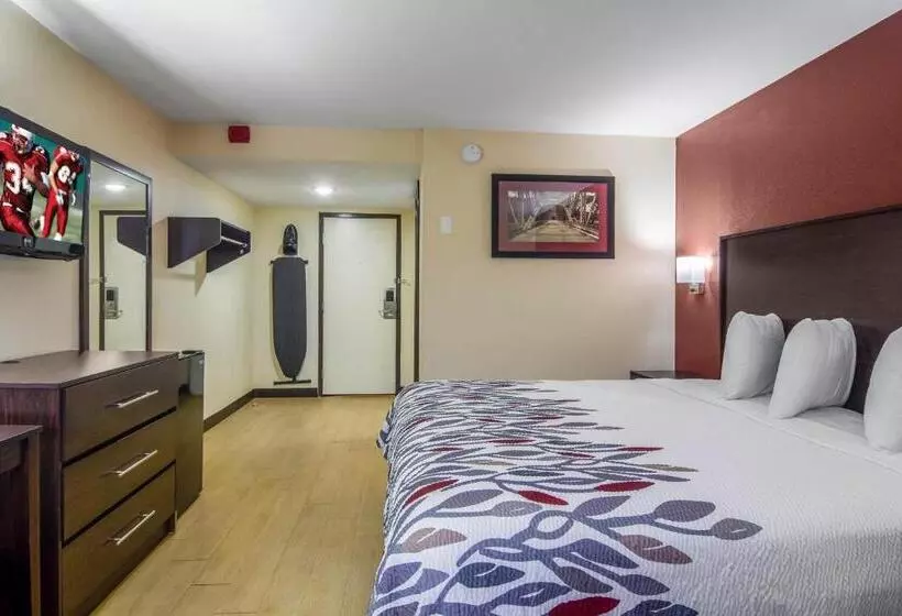 キングサイズベッドのスタンダードルーム, Red Roof Inn Perrysburg