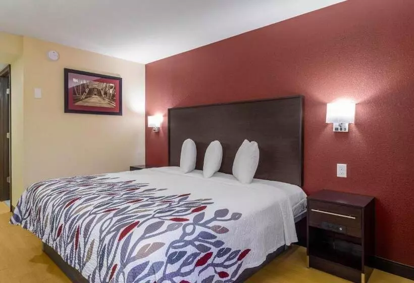 キングサイズベッドのスタンダードルーム, Red Roof Inn Perrysburg