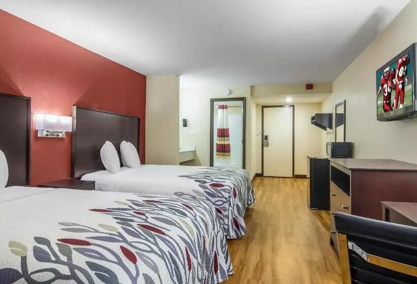 ２ダブルベッドのスタンダードルーム, Red Roof Inn Perrysburg