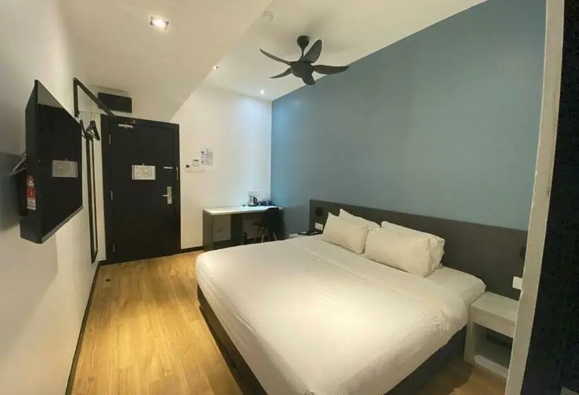 キングサイズベッドのデラックスルーム, Arena Boutique Hotel Kuala Terengganu