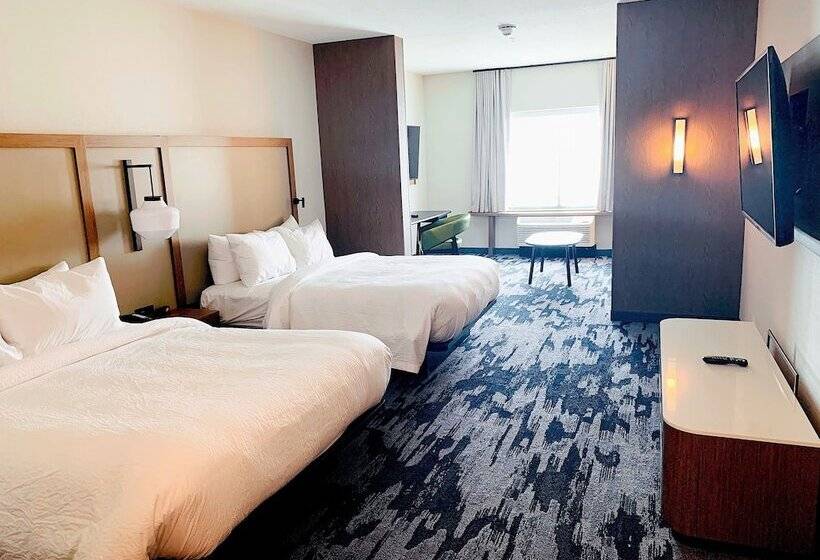 스위트, Fairfield Inn & Suites Whitewater