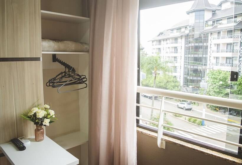 غرفة ديلوكس, Pousada Center Piratuba