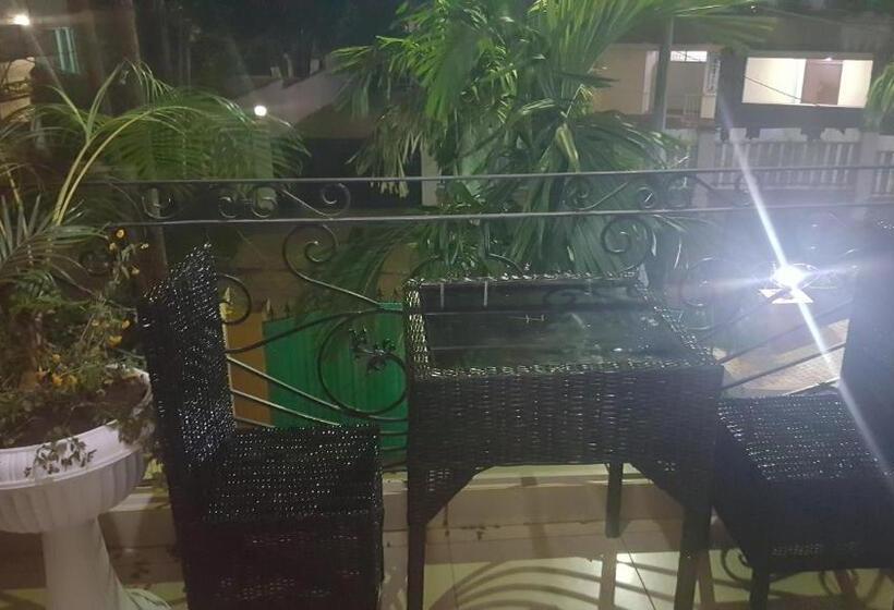 اتاق لوکس, Résidences Hôtelières Micheline Et Emile Bastos