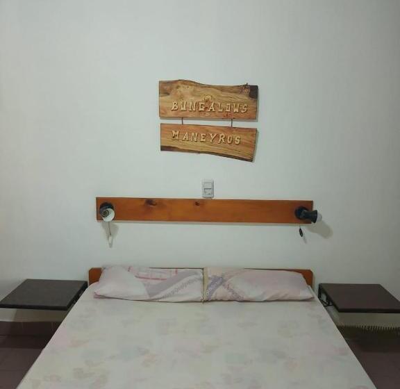 اتاق استاندارد, Bungalows Maneyros