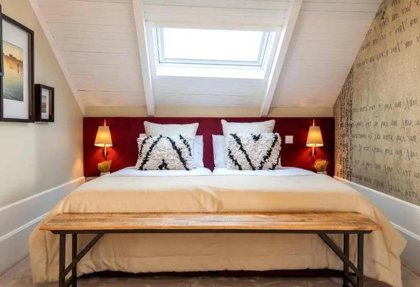 اتاق لوکس, Harbour Inn Design Townhouse