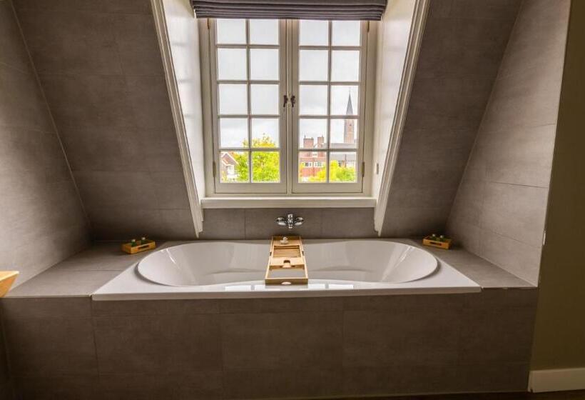 Люкс Deluxe Кровать Кинг, Inn Naeldwyk Torenburg