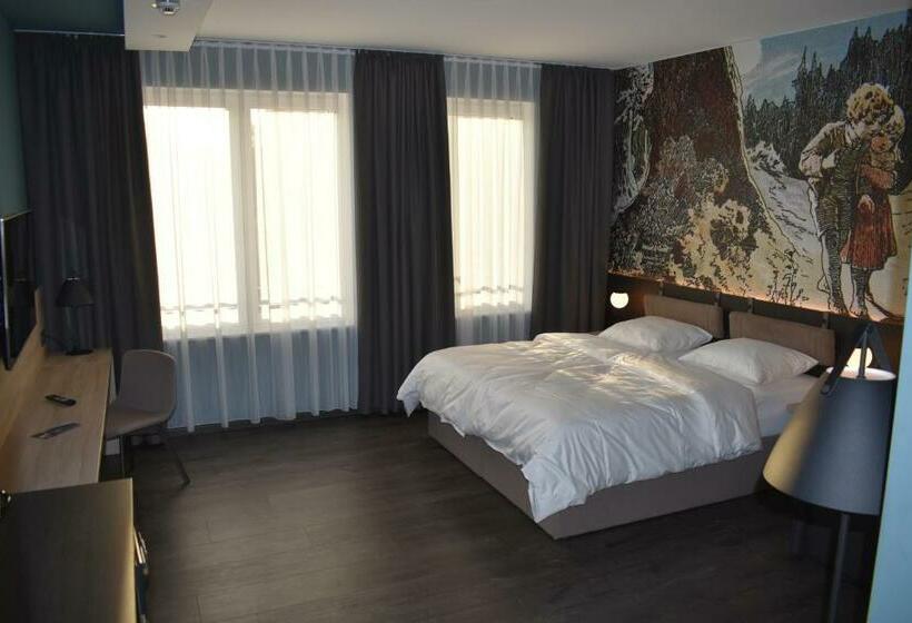 Номер Deluxe, Viktorosa