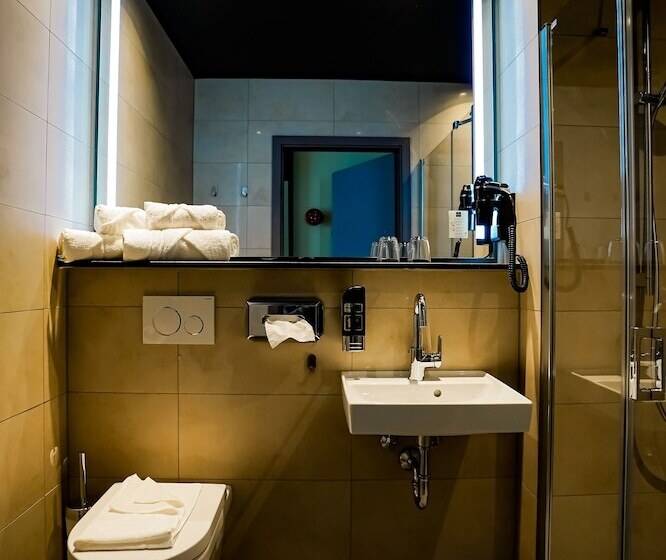 Номер Стандарт, Viktorosa