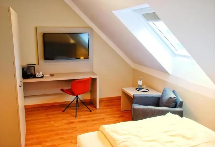 スタンダードシングルルーム, Walldorf Suites Boutique