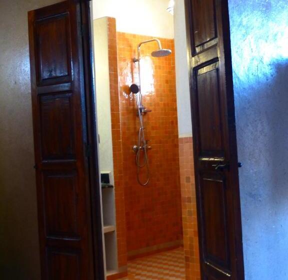 발코니 디럭스 룸, Riad Caravasar