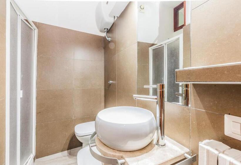 اتاق سوپریور, Albergo Della Corte