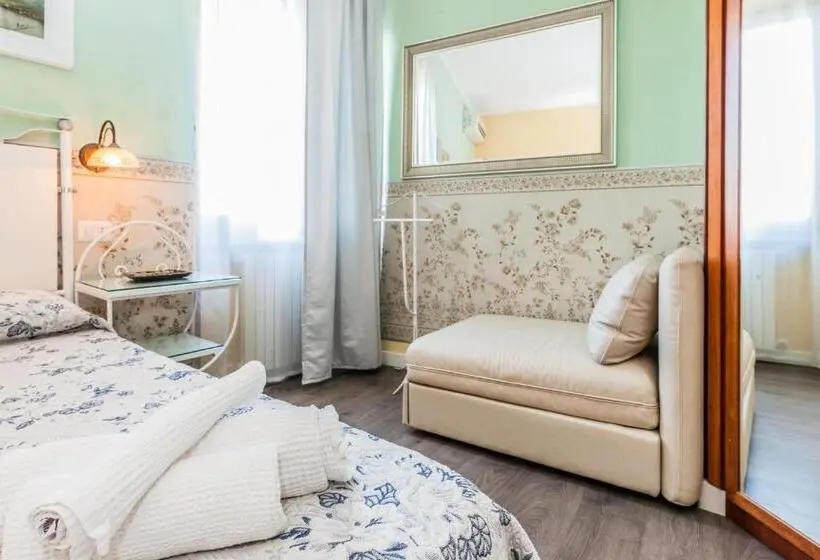 Superior-huone, Albergo Della Corte