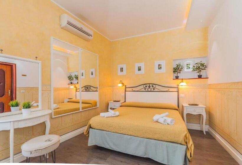 اتاق سوپریور, Albergo Della Corte