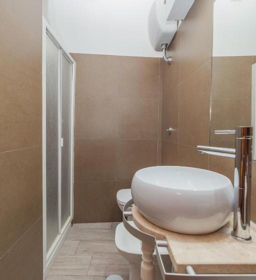 اتاق سوپریور, Albergo Della Corte