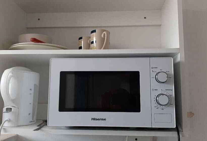 اتاق راحتی سه تخته, Mthonjeni Residence And Cafe