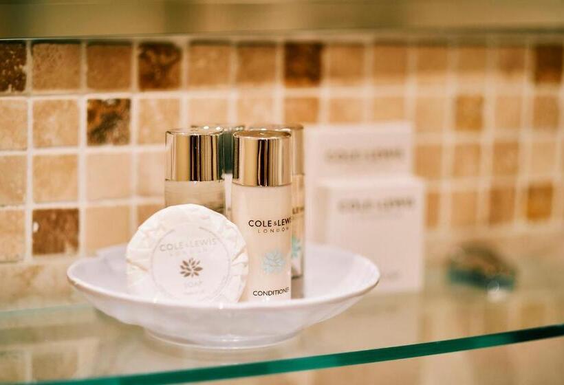 Standard room with outdoor bath, Nuns Cottage Bed & Breakfast