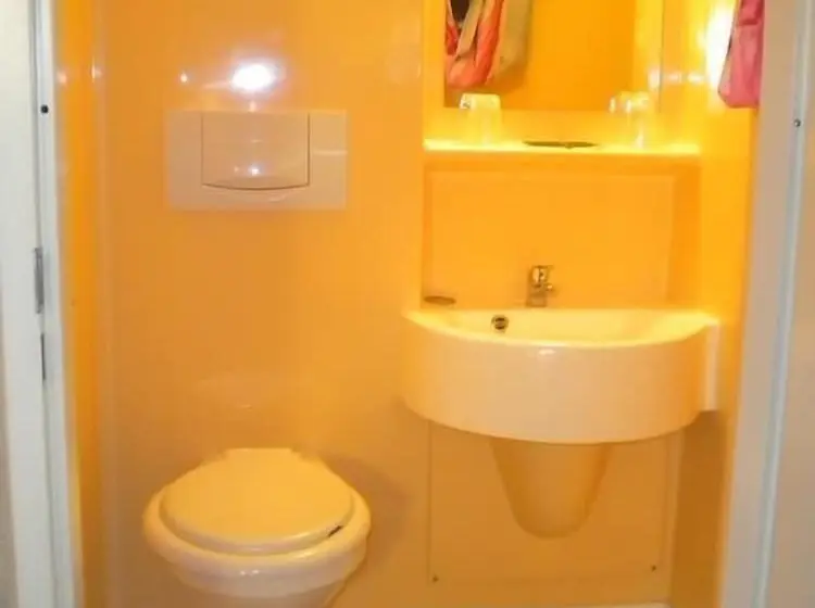 スタンダードルーム, Auberge De Lamagistere