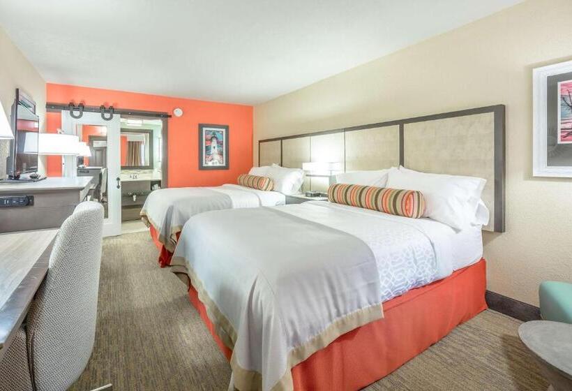 标准间带游泳池, Best Western Plus St. Simons