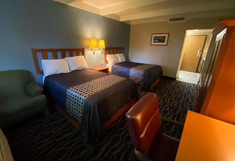 デラックスルーム, Economy Inn North Randall