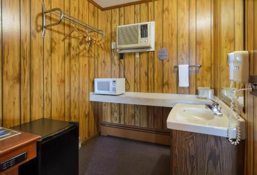 デラックスルーム, Knob Hill Motor Lodge